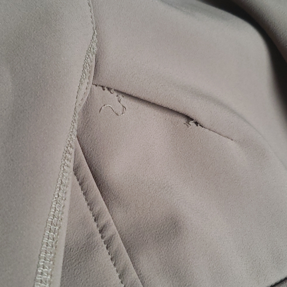 Lululemon Vintage Softshell Jacket - Picture 12 of 12